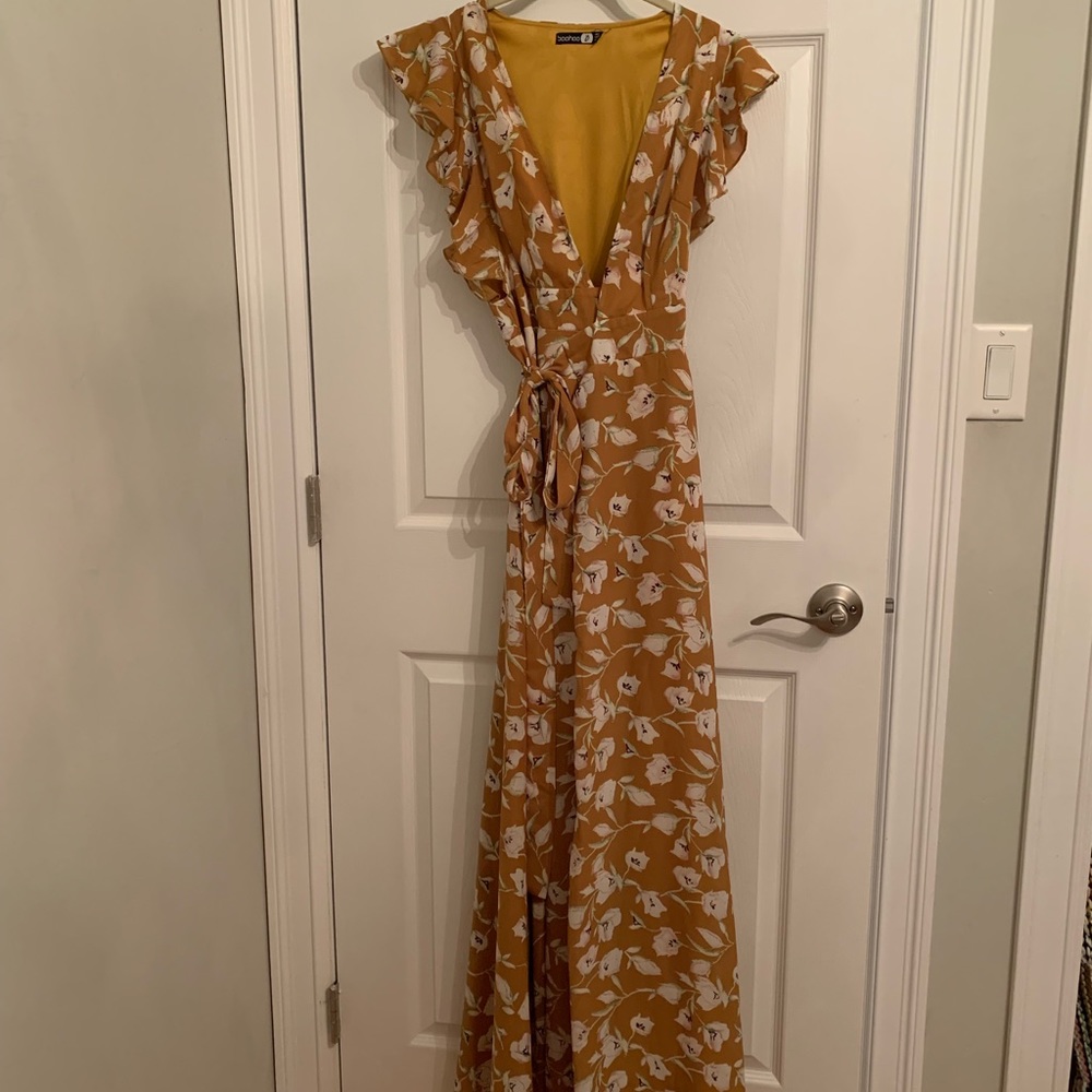 Boohoo floral mxi wrap dress